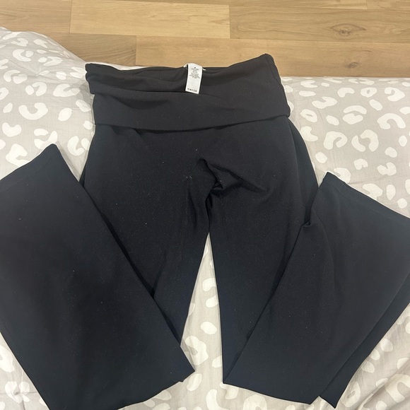 GARAGE FOLD OVER FLAIR LEGGINGS - Picture 2 of 5